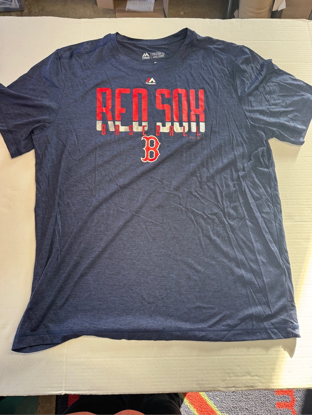 Red Sox XL Majestic Evolution Tee. NWOT